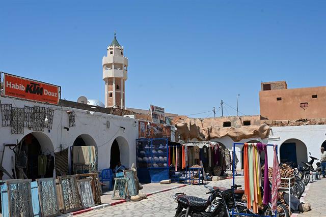 DA-LADY-TUNISIA-2026-00005.jpg