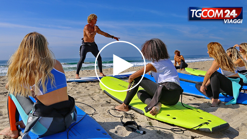 SURFING IN L.A.