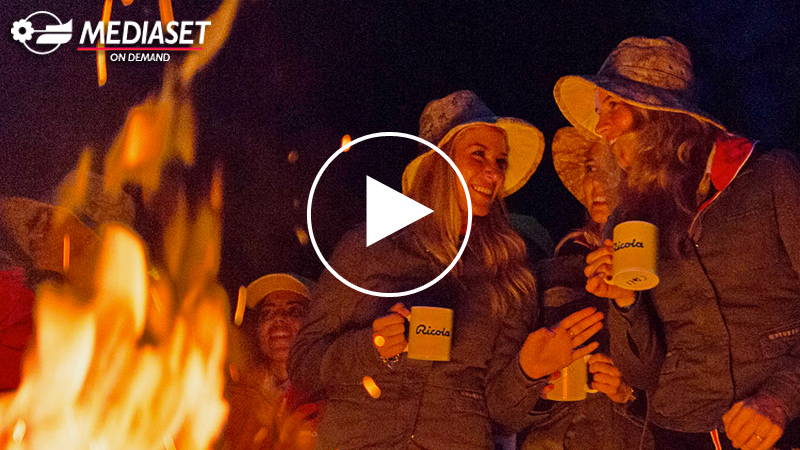 AN INFUSION AROUND THE CAMPFIRE